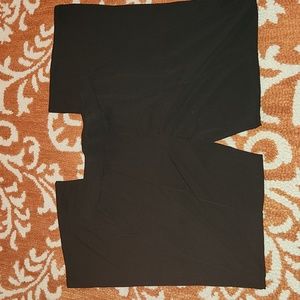 NWT- LANSTON WIDE LEG PINTUCK PANT SIZE  LARGE